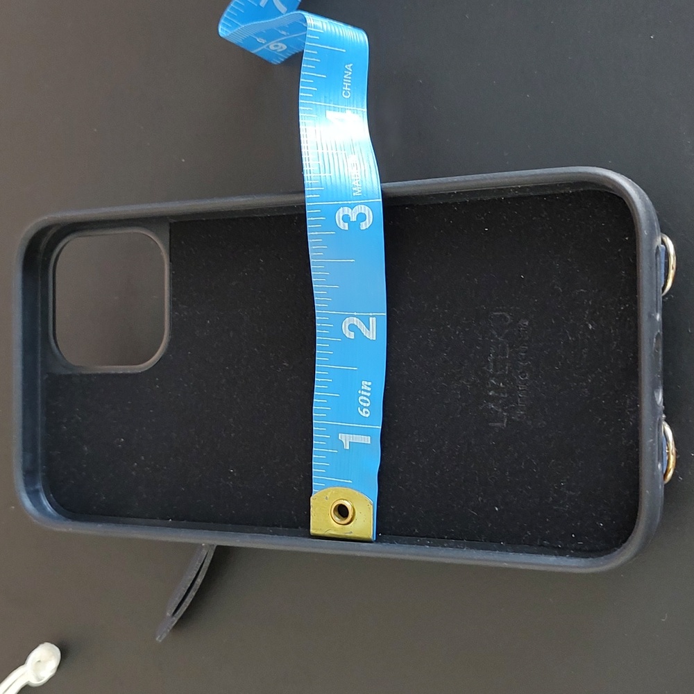 Blue quilted iphone 12 pro max wallet case NWOT - Picture 5 of 6